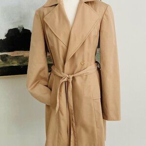 I.N.C INTERNATIONAL CONCEPTS trenchcoat tan, pockets women's size LG knee length